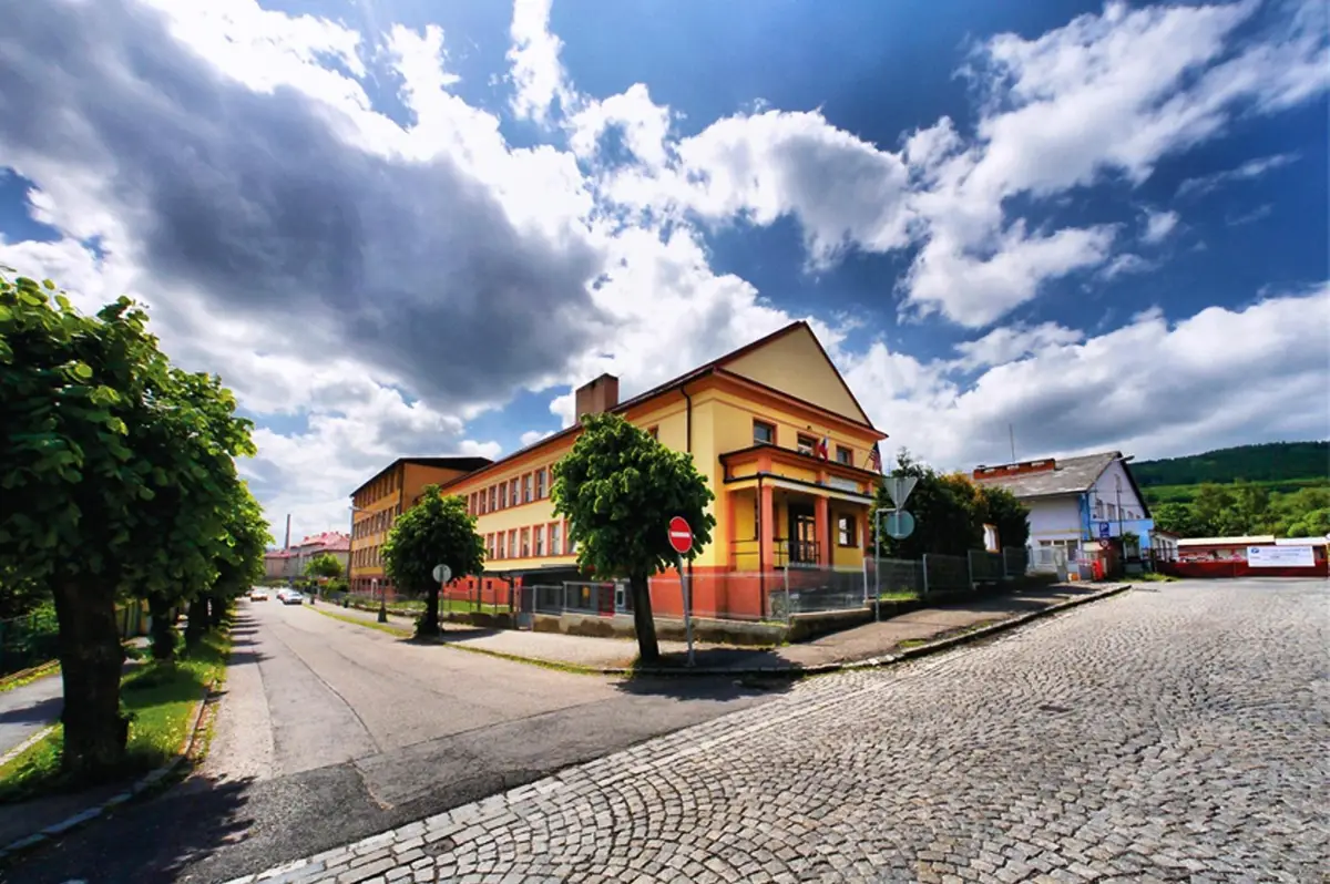 Jazykové kurzy - Střední odborná škola a Střední odborné učiliště, Sušice, U Kapličky 761